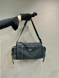 Picture of Prada Handbags _SKUfw181469252fw